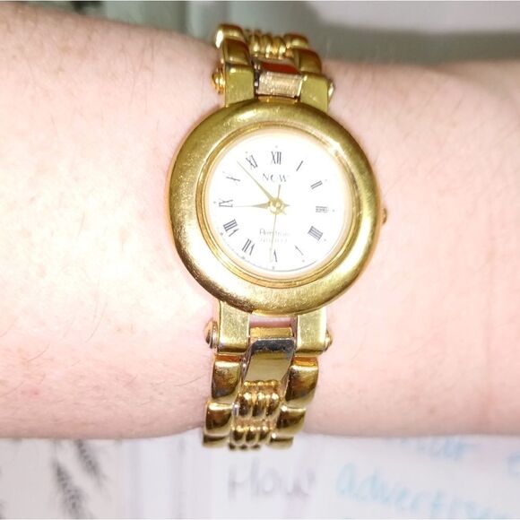 NOW Armitron golden ladies watch main image 7